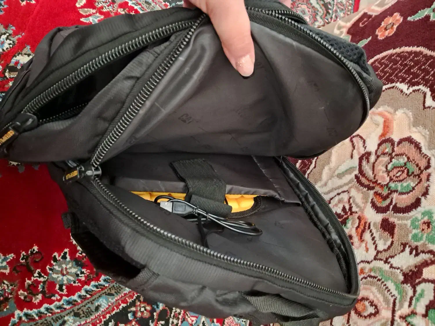 کوله پشتی|کیف، کفش، کمربند|رشت, معلولین|دیوار