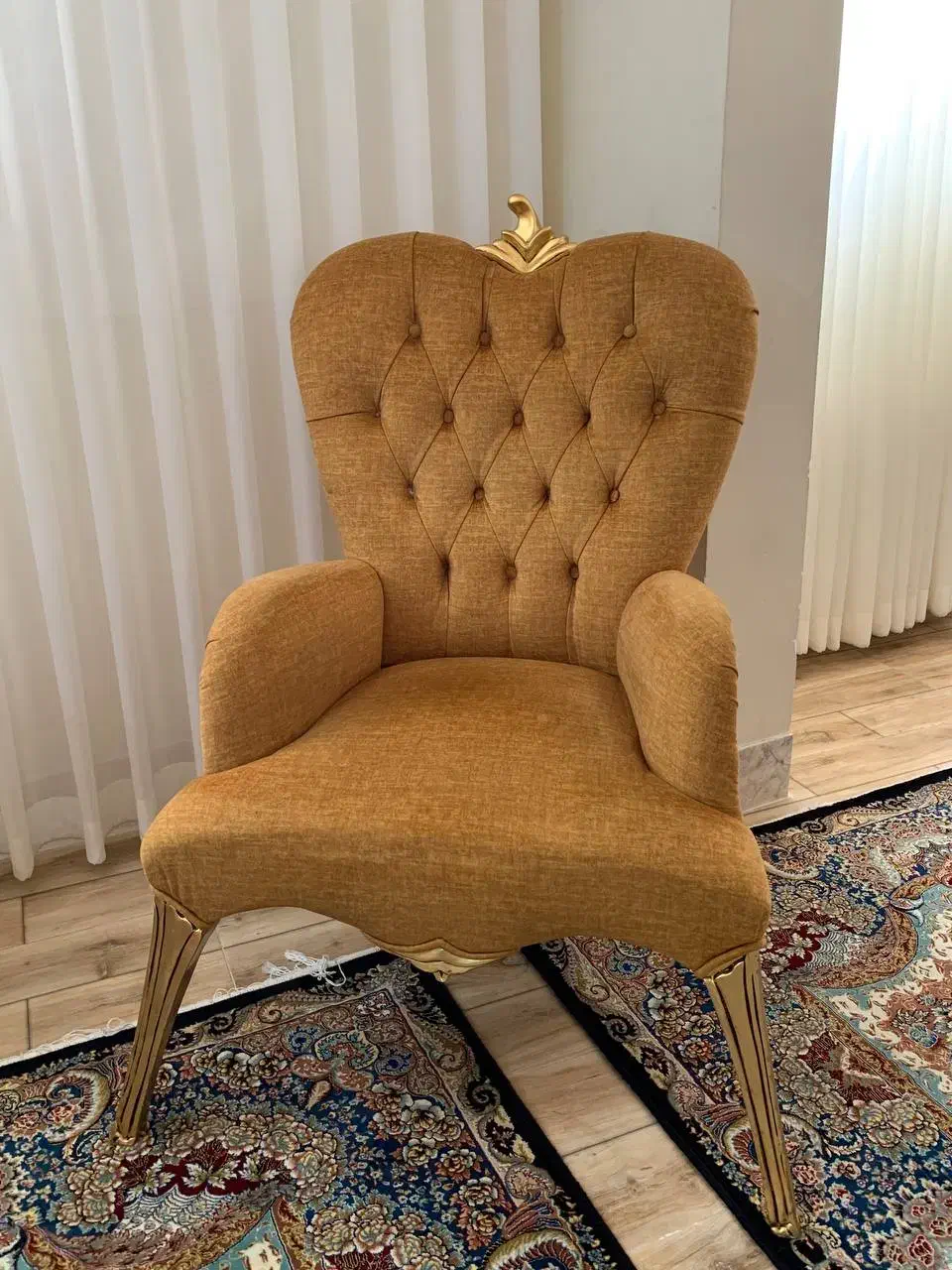 مبل راحتی ۷نفره کلاسیک|مبلمان خانگی و میز عسلی|سبزوار, پاسداران|دیوار