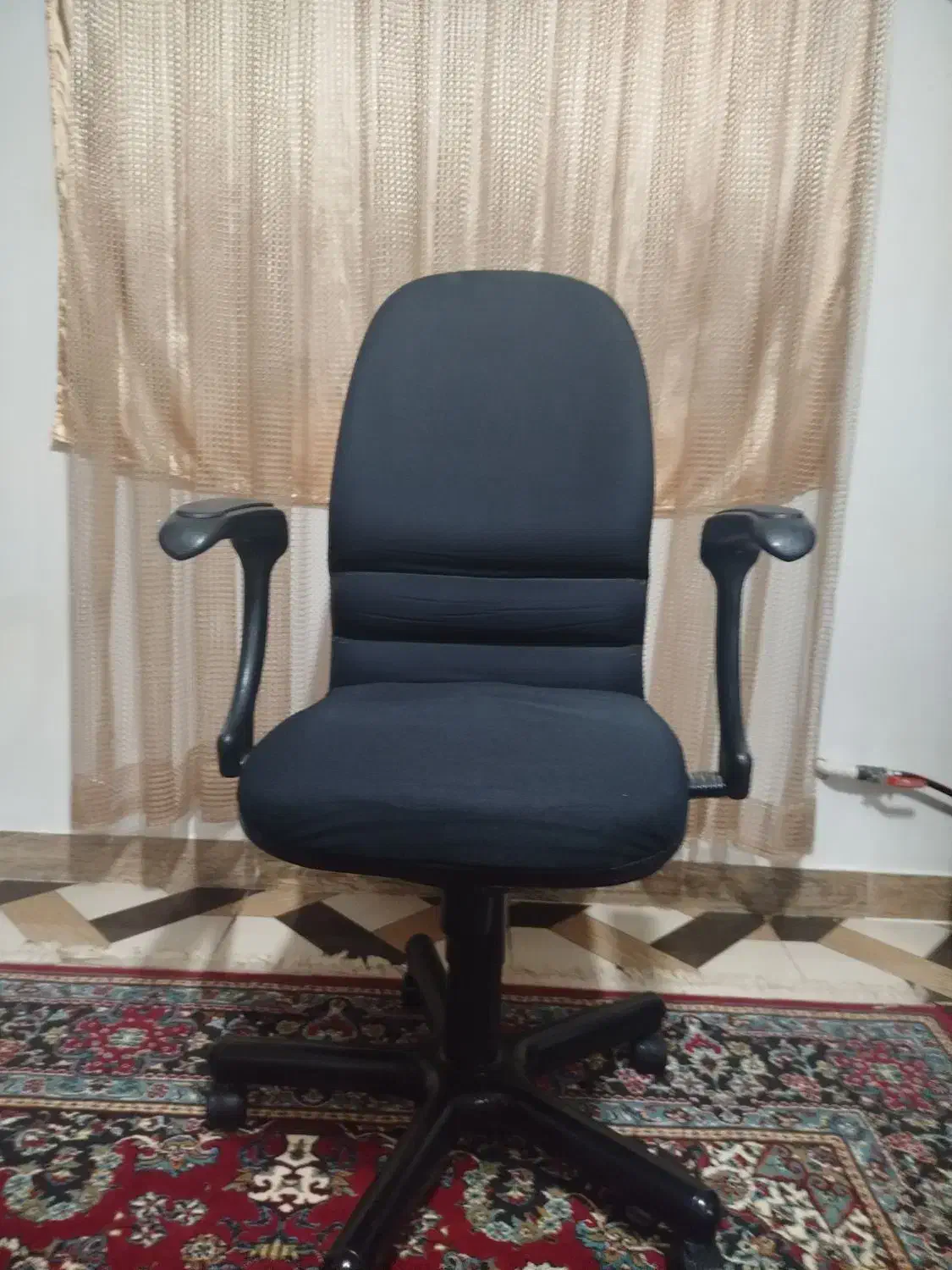 صندلی گردان|صندلی و نیمکت|شفت, |دیوار