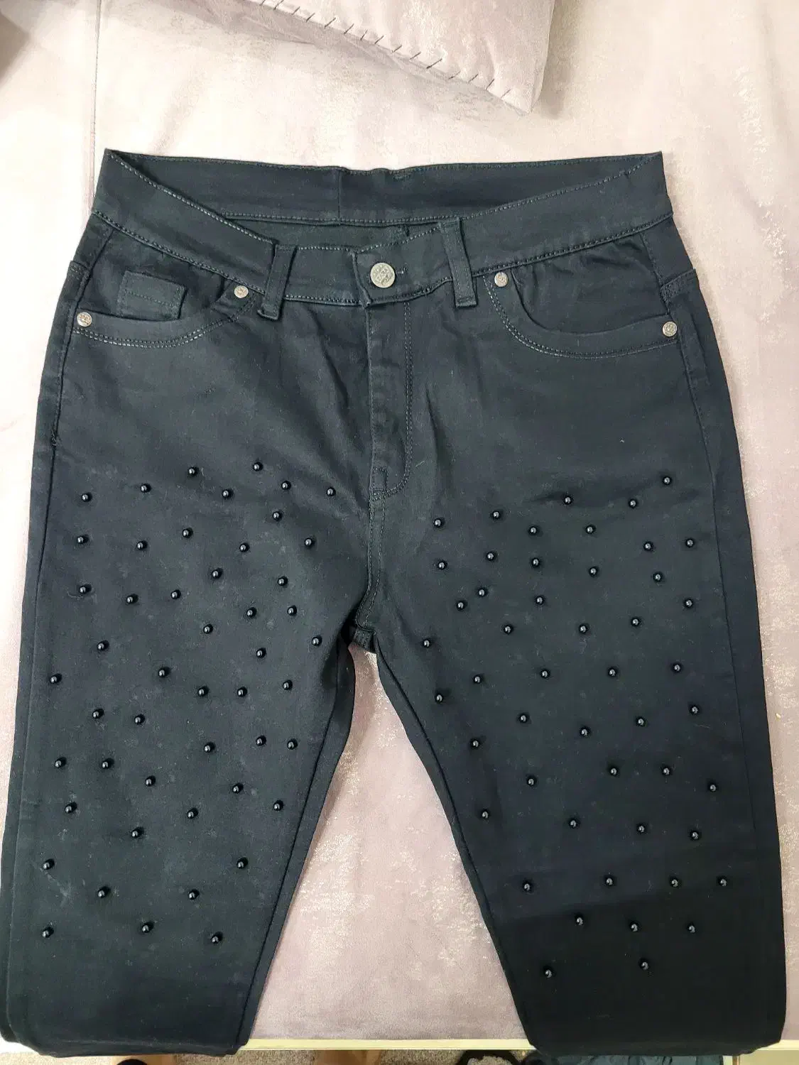 شلوار جین مروارید دوزی شده|لباس|زاهدان, |دیوار