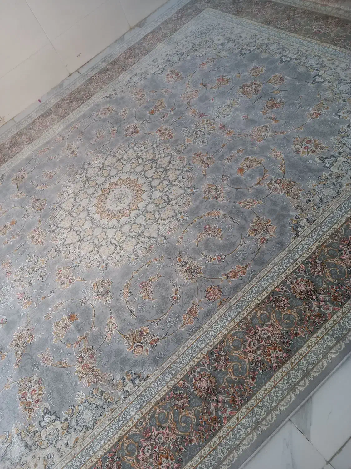 فروش فوق العاده فرشهای ۹متری تک، آبدانان|فرش|ایلام, |دیوار