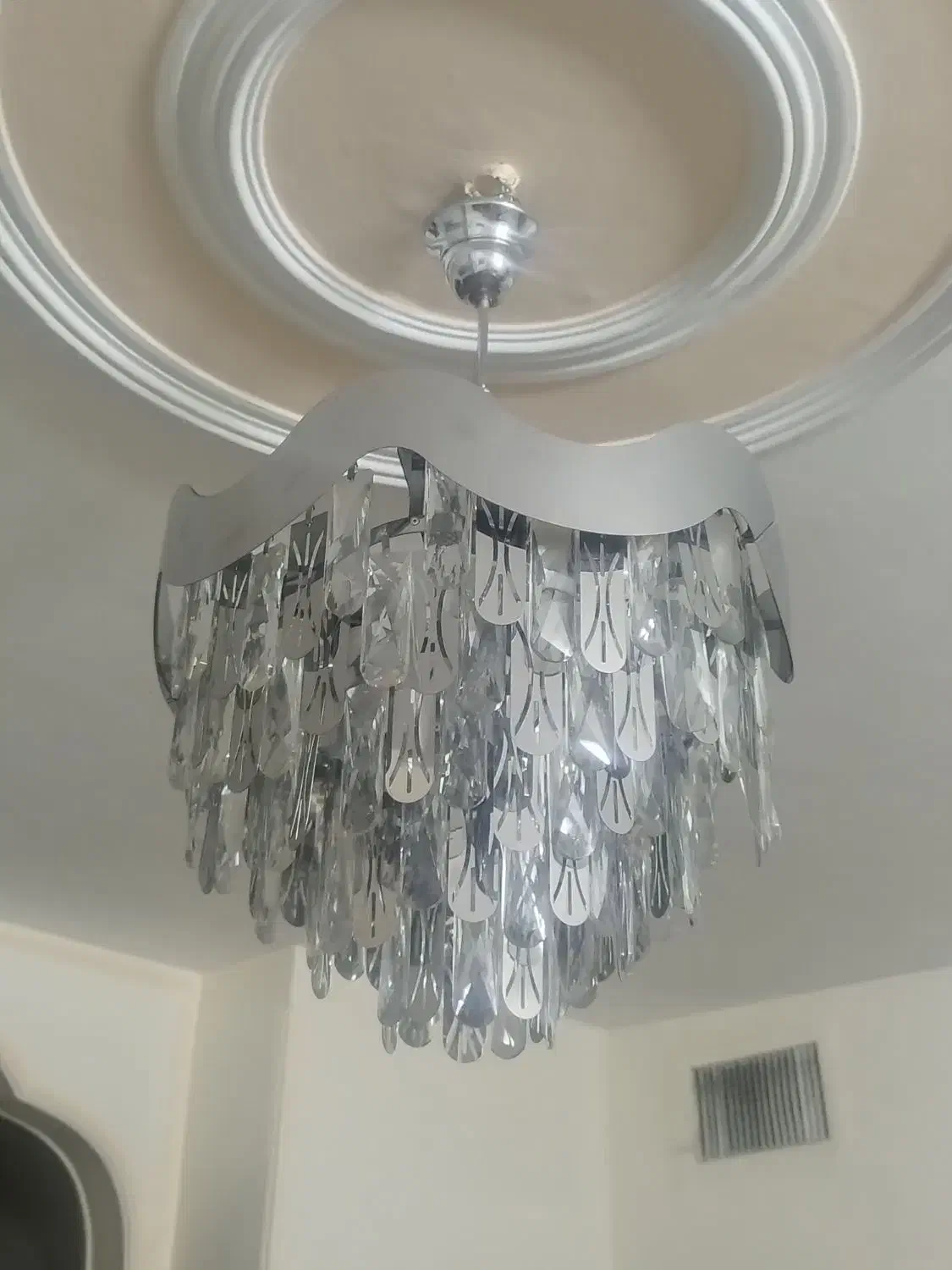 لوستر۱۲شعله|لوستر و چراغ آویز|اسلامشهر, شهرک مصطفی خمینی|دیوار