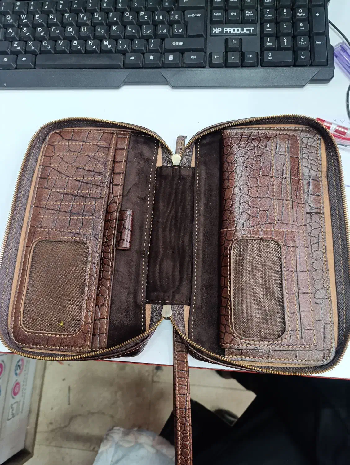 کیف دستی،چرم اصل،کیف دوشی،جای مدارک|کیف، کفش، کمربند|اندیشه, پرنیان|دیوار