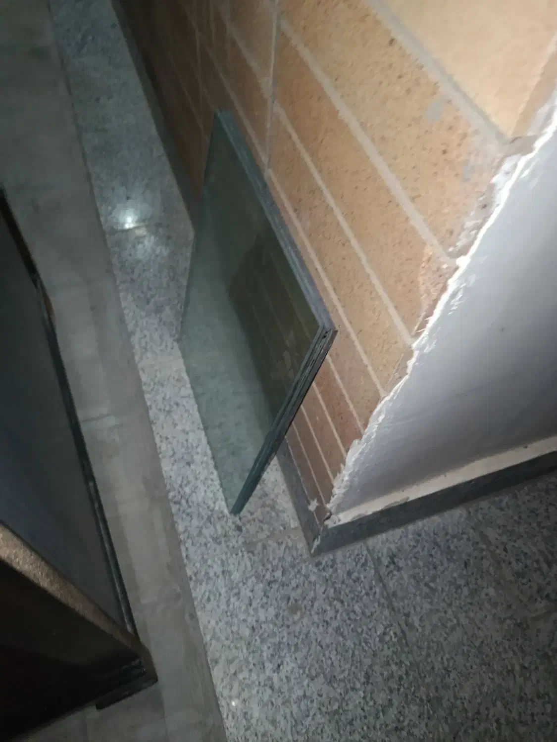 کمد بوفه سالم|بوفه، ویترین، کنسول|بیرجند, |دیوار