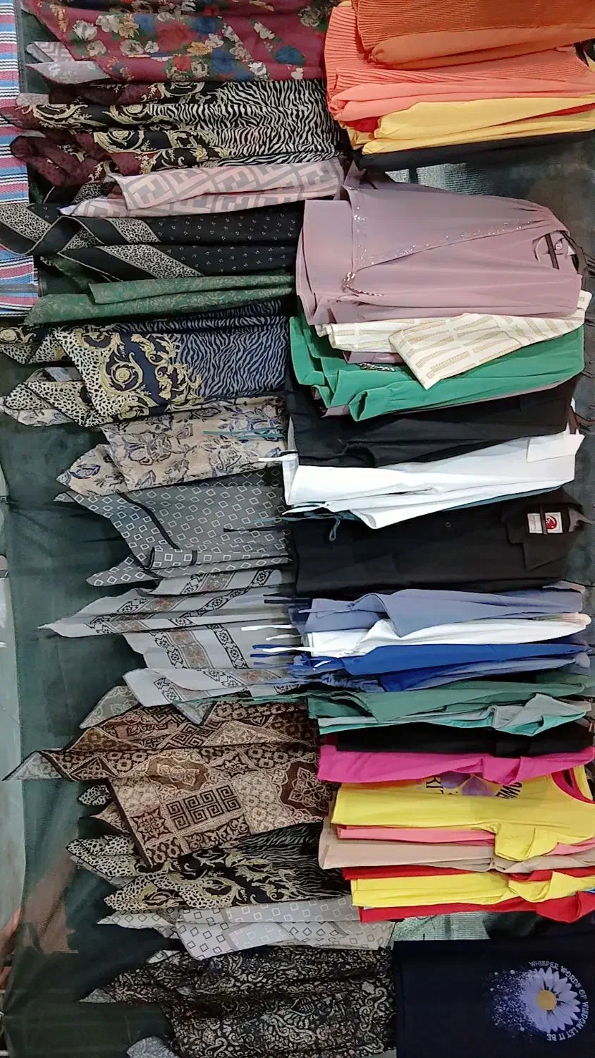 نمایشگاه عرضه مستقیم کالا در شهرستان ملکشاهی|آرایشی، بهداشتی، درمانی|ملکشاهی, |دیوار