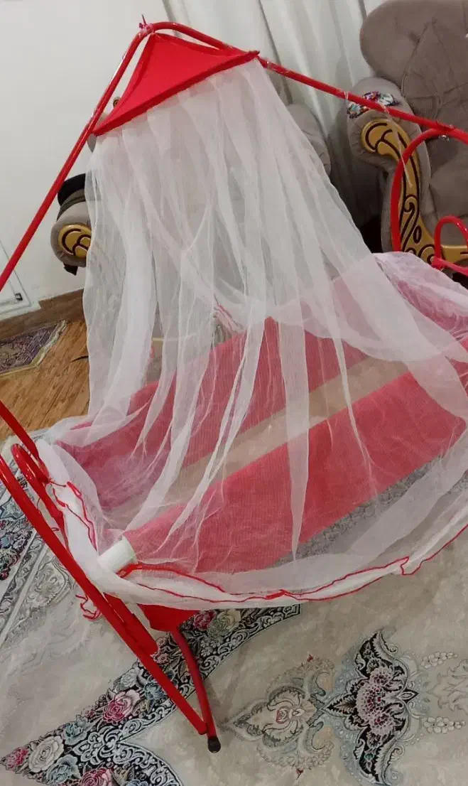 گهواره ی نوزاد|تخت و صندلی بچه|پارسآباد, |دیوار