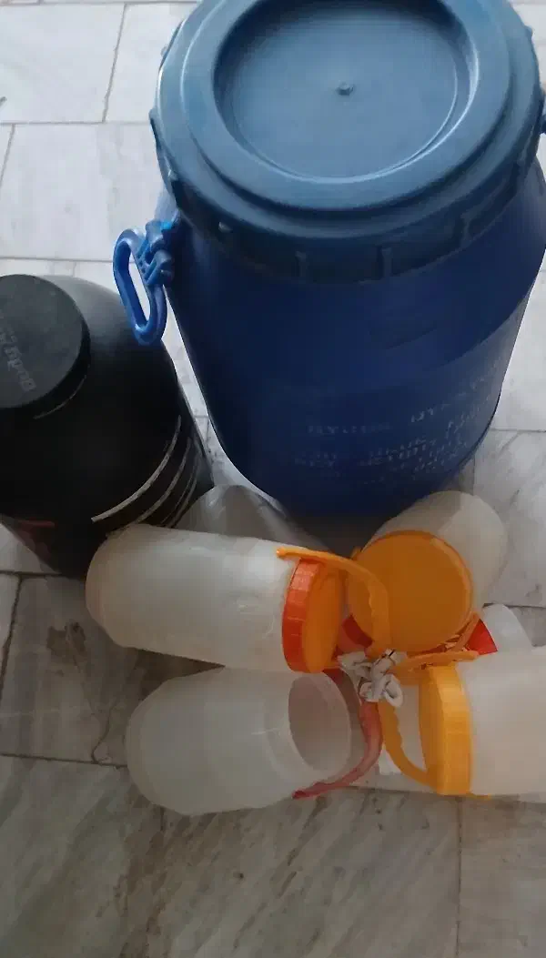 دبع|ظروف نگهدارنده، پلاستیکی، یک‌بارمصرف|قم, شهر قائم|دیوار