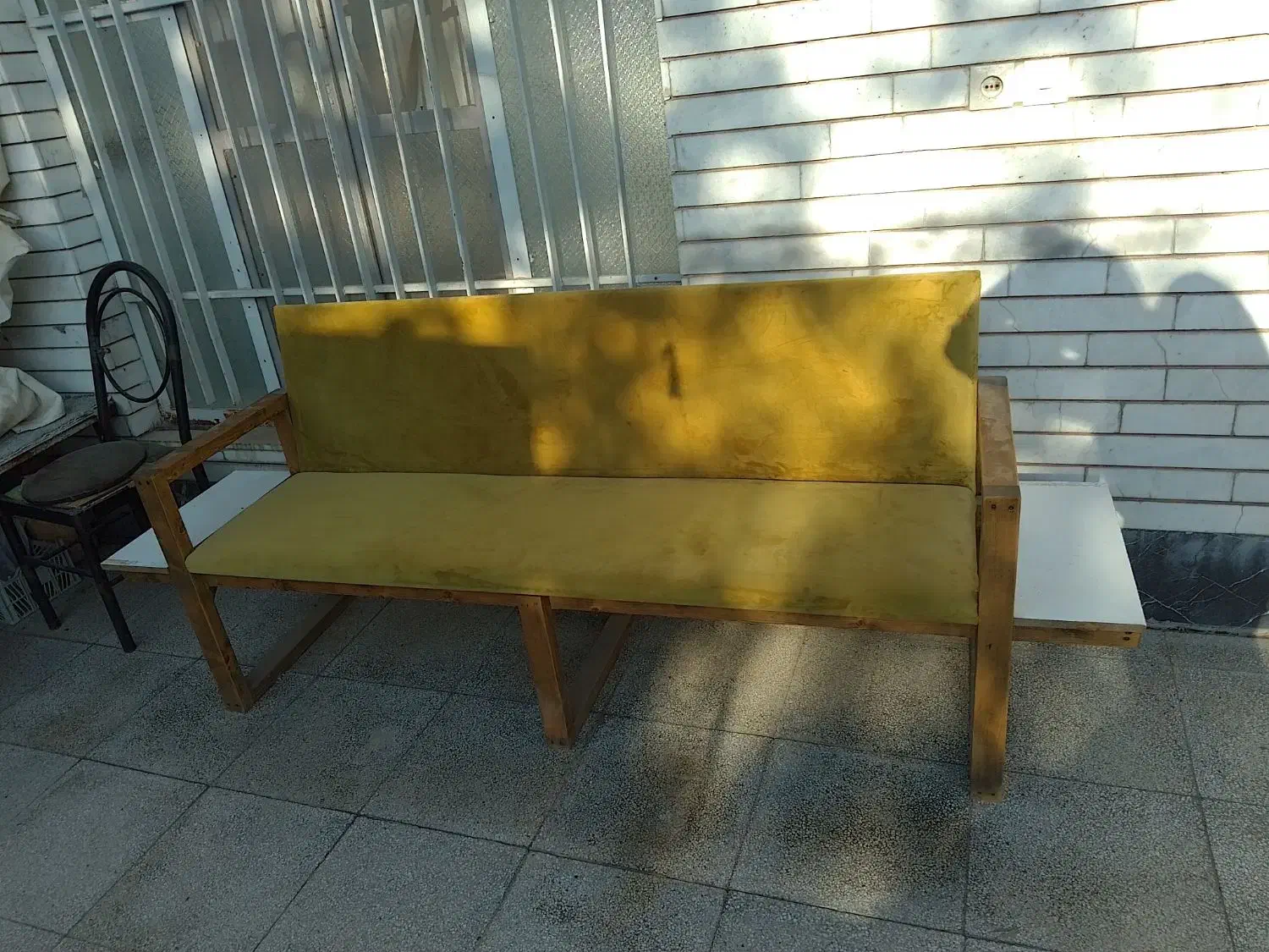 مبل صندلی|مبلمان اداری|مرودشت, مسجد رسول‎|دیوار