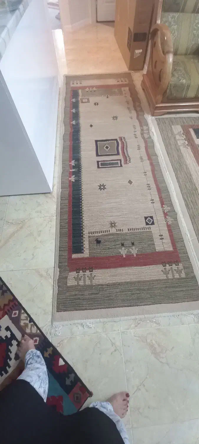 یک عدد کنار فرشی یک در سه|فرش|زرقان, |دیوار