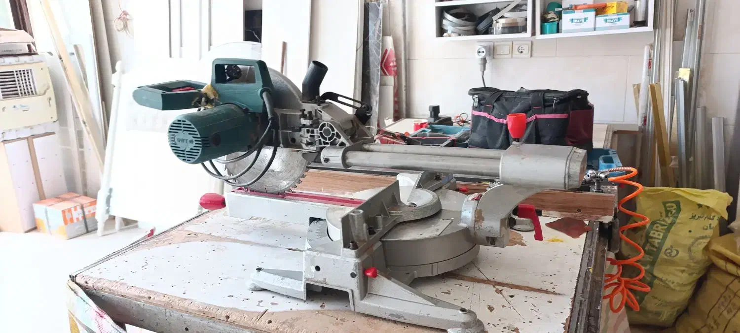 فارسی بر|ابزارآلات|مرند, |دیوار