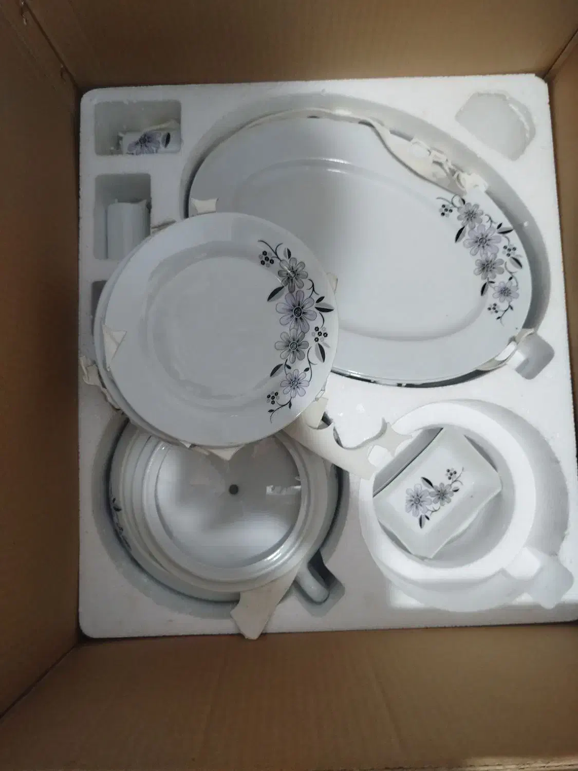 چینی|ظروف سرو و پذیرایی|پاکدشت, شهرک امام رضا|دیوار