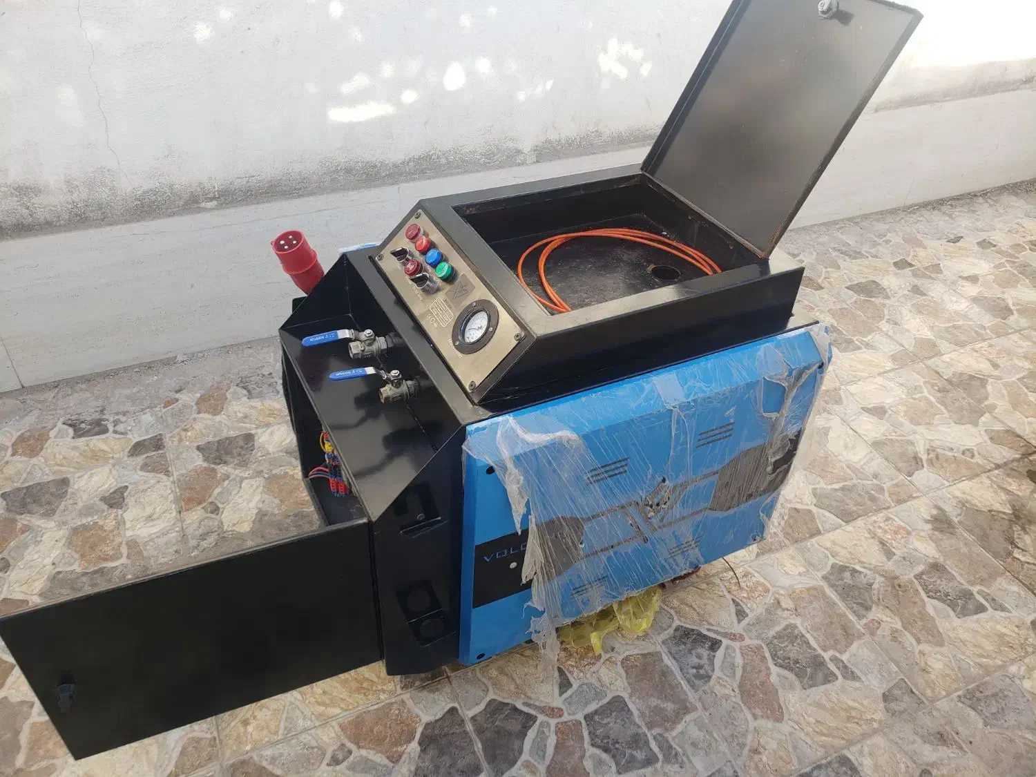 یک دستگاه بخارشو ولکانو ۱۵۰ لیتری|جاروبرقی، جارو شارژی، بخارشو|جیرفت, |دیوار