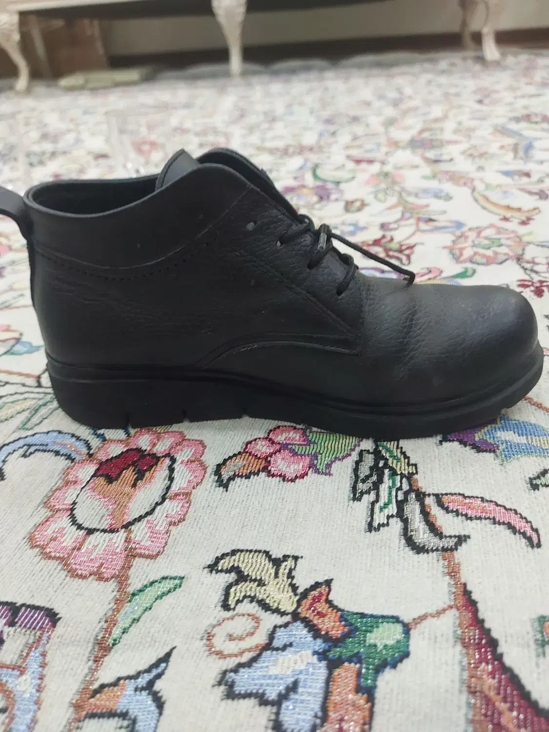 کفش زنانه نیم بوت|کیف، کفش، کمربند|پرند, فاز ۶|دیوار