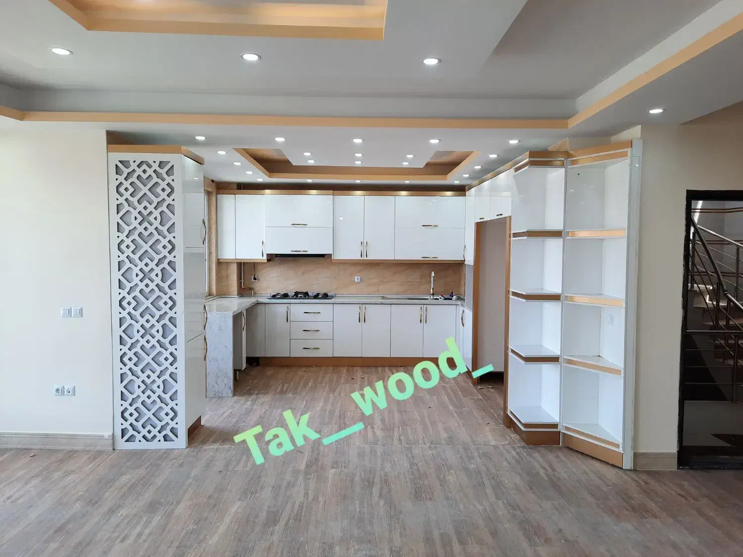 ساخت، نصب و تعمیر انواع کابینت و کمد دیواری|خدمات پیشه و مهارت|تاکستان, |دیوار