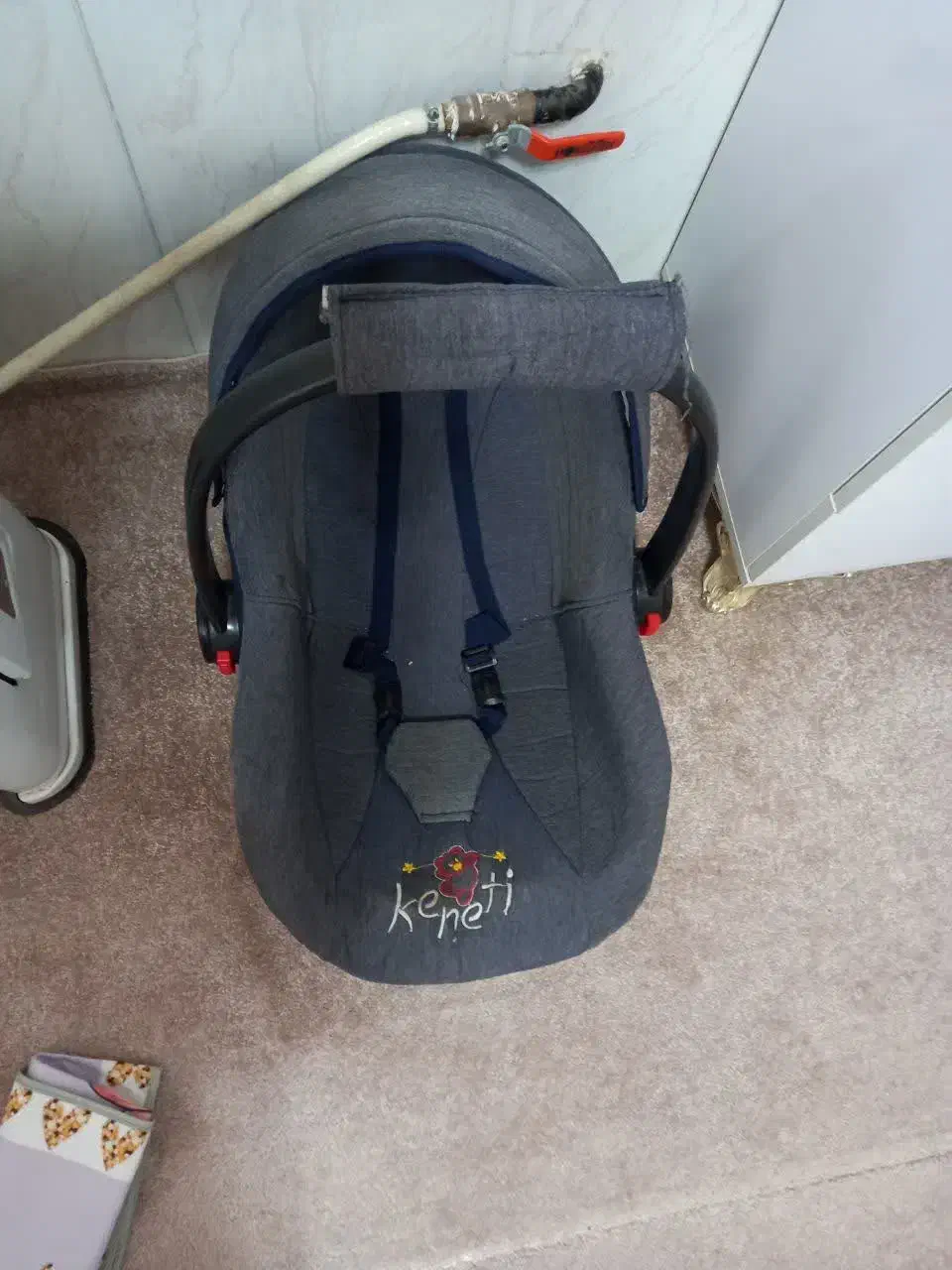 کریر|کالسکه و لوازم جانبی|قم, لسانی|دیوار