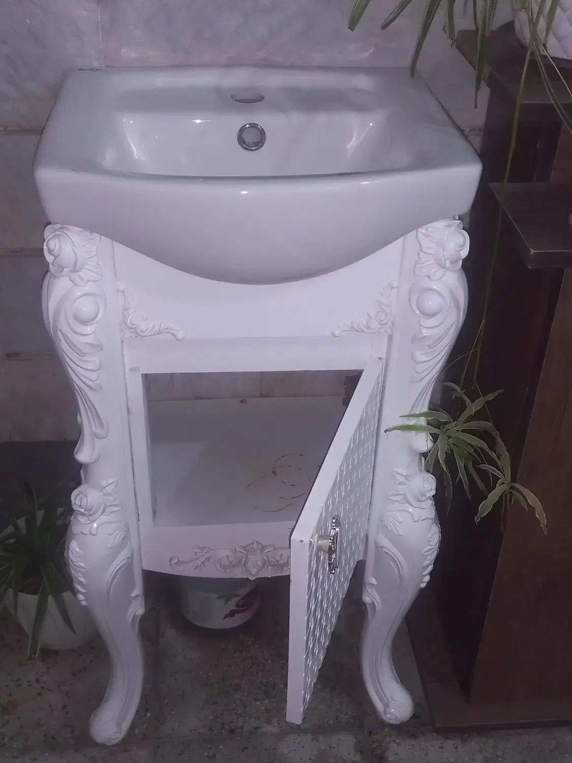 روشویی همراه با کمد|لوازم سرویس بهداشتی|قزوین, |دیوار