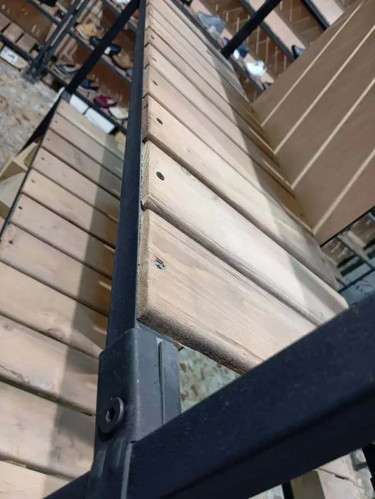 فروش فوری قفسه و ویترین کفش فروشی|فروشگاه و مغازه|خمینی‌شهر, |دیوار