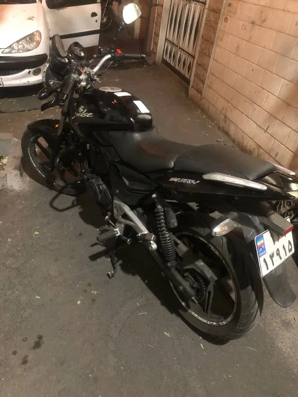 موتور پالس ug4|موتورسیکلت|تهران, نیروی هوایی (پیروزی)|دیوار