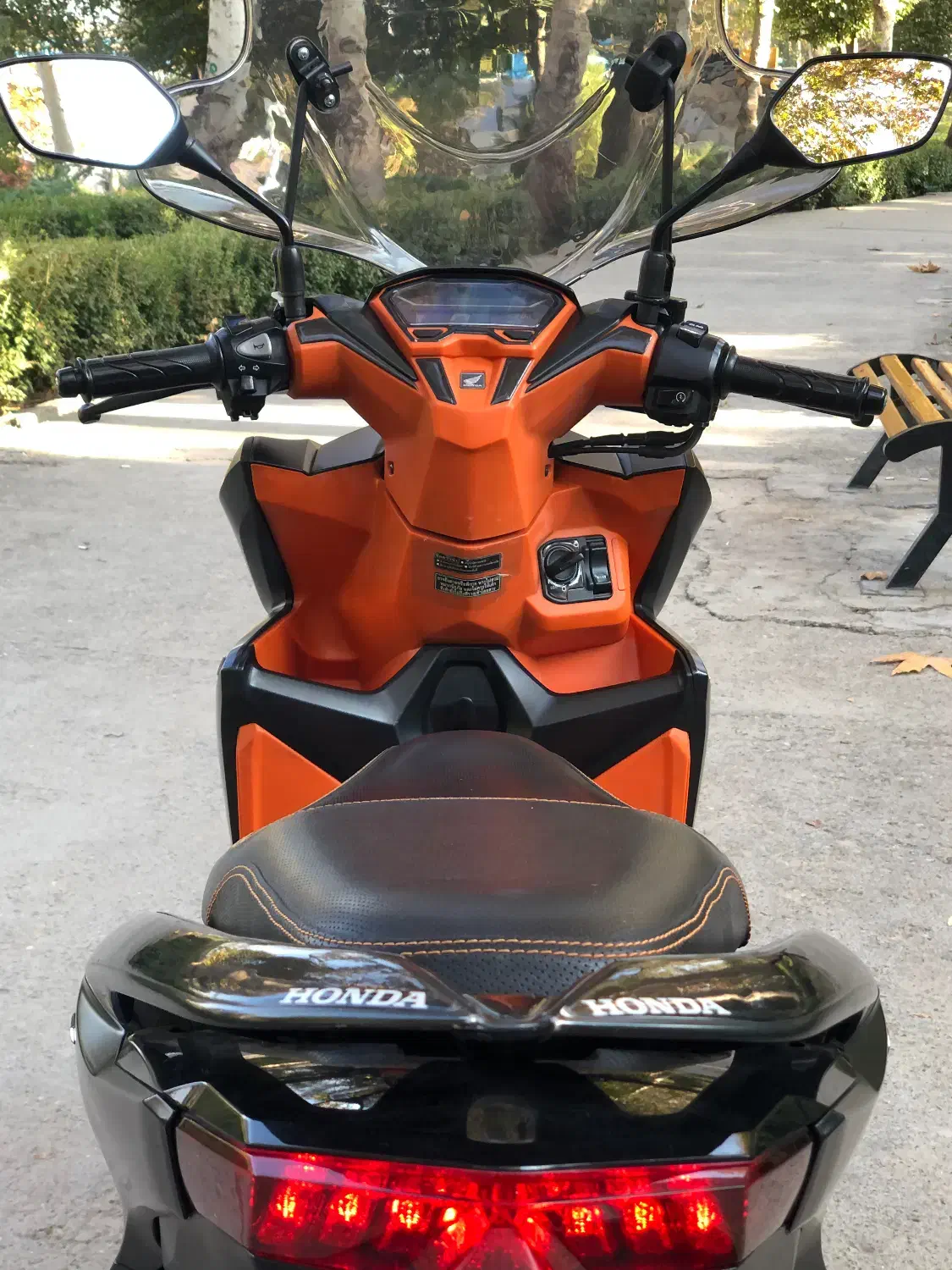 هوندا کلیک واریو(اصلی) ۱۵۰cc|موتورسیکلت|اصفهان, جلفا|دیوار