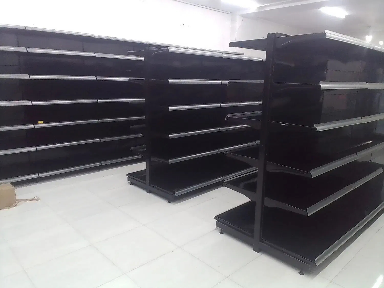 قفسه و استند مدرن رایانه صنعت سپاهان|فروشگاه و مغازه|اصفهان, فجر|دیوار