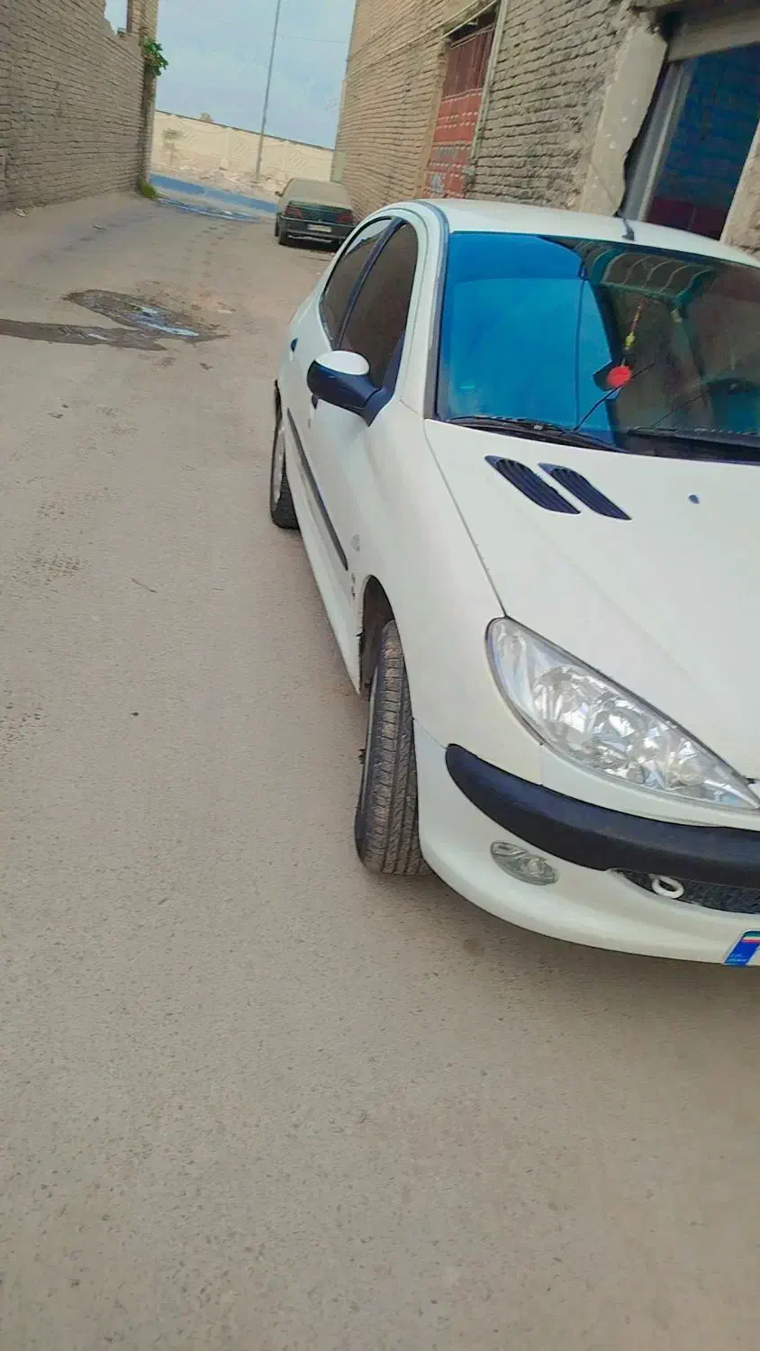 پژو۲۰۶مدل ۸۸|خودرو سواری و وانت|کاشان, رسالت|دیوار