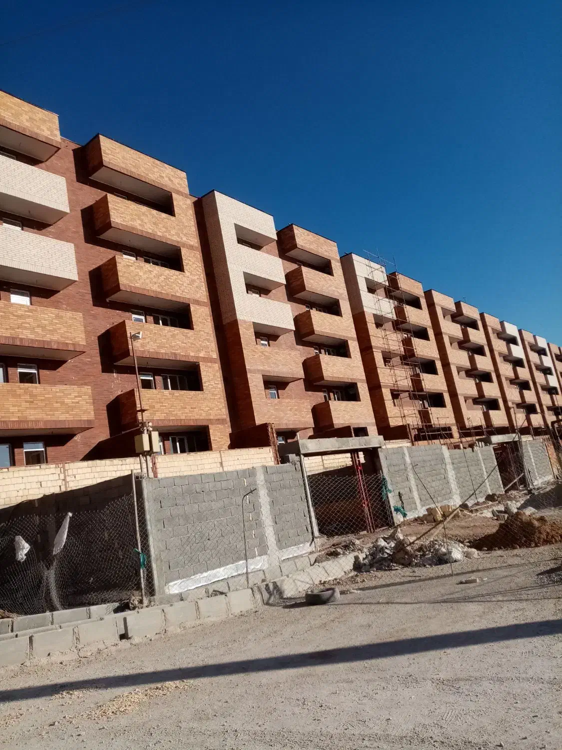 خرید و فروش مسکن ملی|پیشفروش املاک|شهرکرد, |دیوار