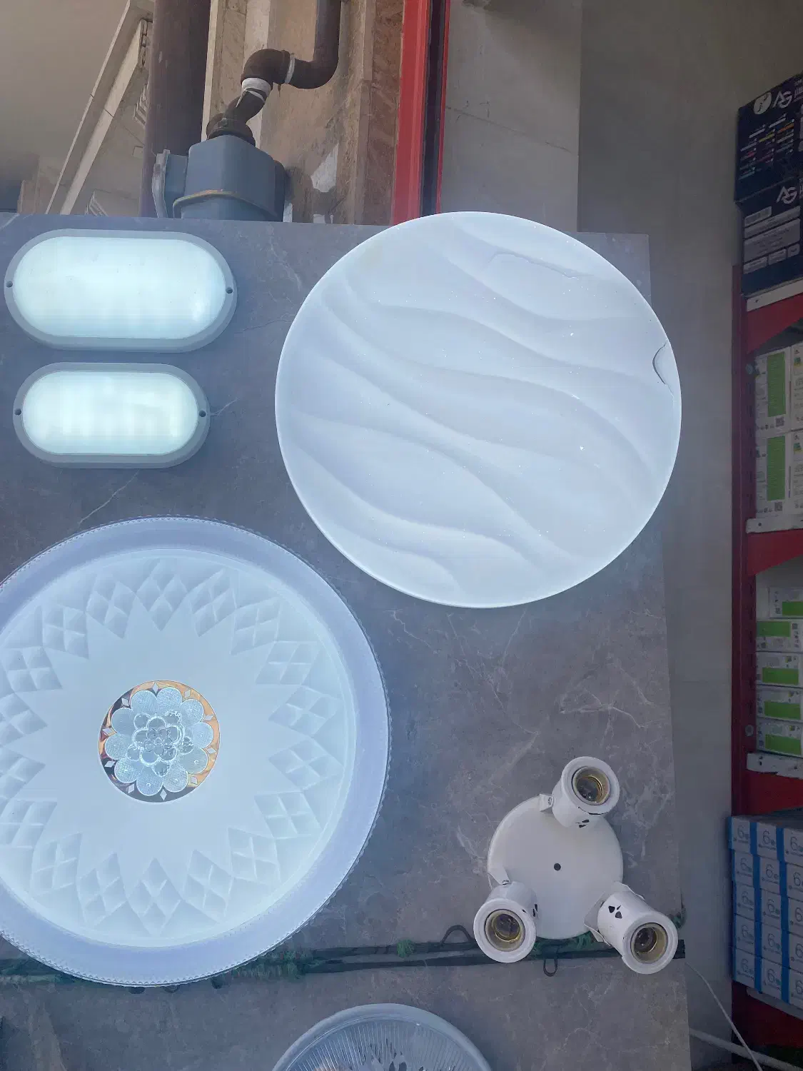 فروش لامپ به قیمت کارخانه ۲ سال گارانتی|لامپ و چراغ|دورود, |دیوار