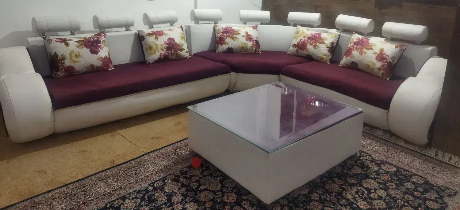 مبل و گل میز|مبلمان خانگی و میز عسلی|دوگنبدان, |دیوار