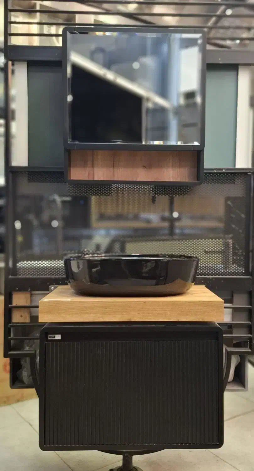 روشویی کابینتی ۱۰۰٪ ضدآب  وکاملا pvc|لوازم سرویس بهداشتی|شیراز, وصال|دیوار