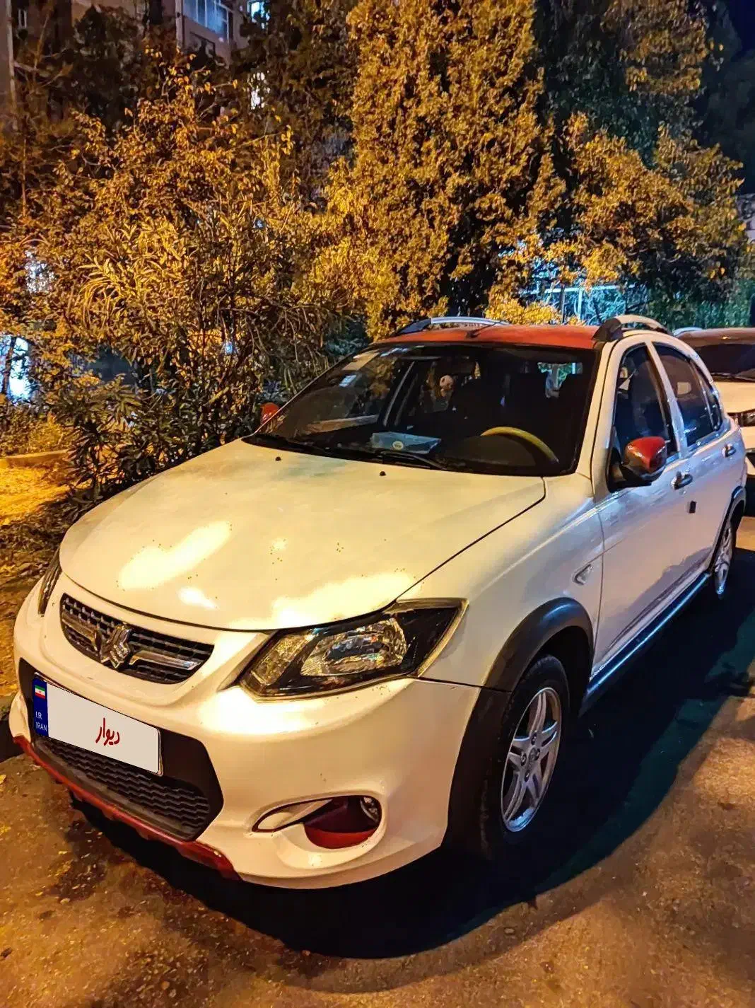 کوییک R سفید قرمز|خودرو سواری و وانت|شیراز, کوی وحدت|دیوار