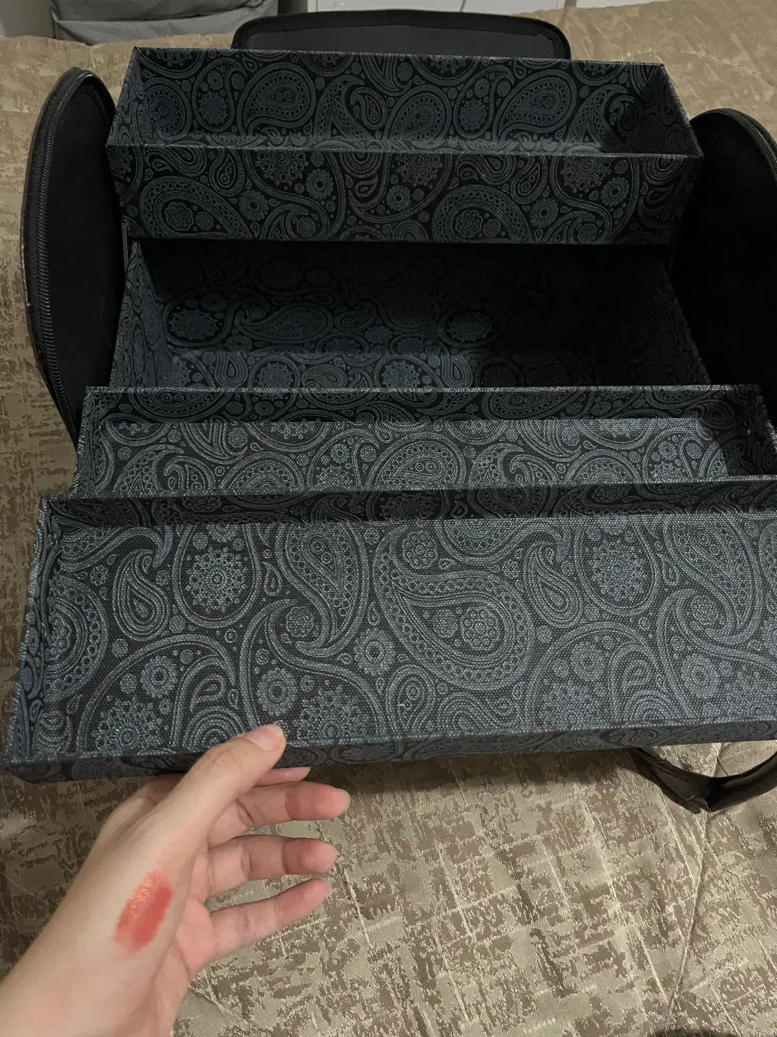 کیف چرم لوازم|آرایشگاه و سالن‌های زیبایی|اردبیل, |دیوار