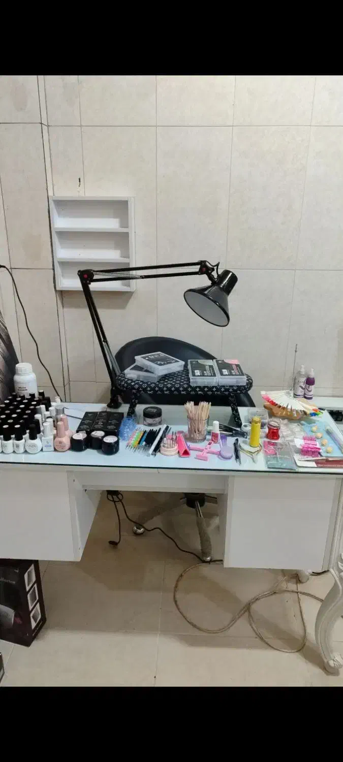 فروش وسایل ناخن صفرتاصد به صورت تک یا کلی|آرایشی، بهداشتی، درمانی|اصفهان, همدانیان|دیوار