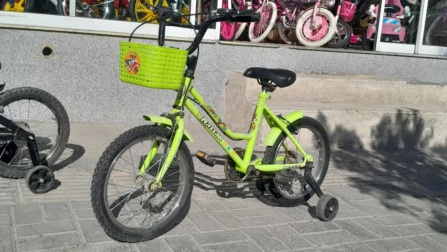 دوچرخه ۱۶  آساک دوچرخ  دماوند  تمیز و مرتب|دوچرخه، اسکیت، اسکوتر|مشهد, یوسفیه (شهرک غرب)|دیوار