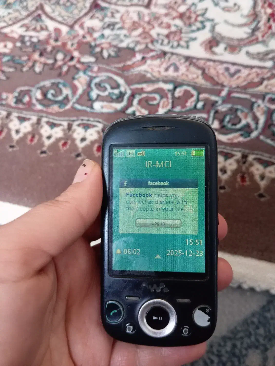 گوشی|موبایل|قروه, |دیوار