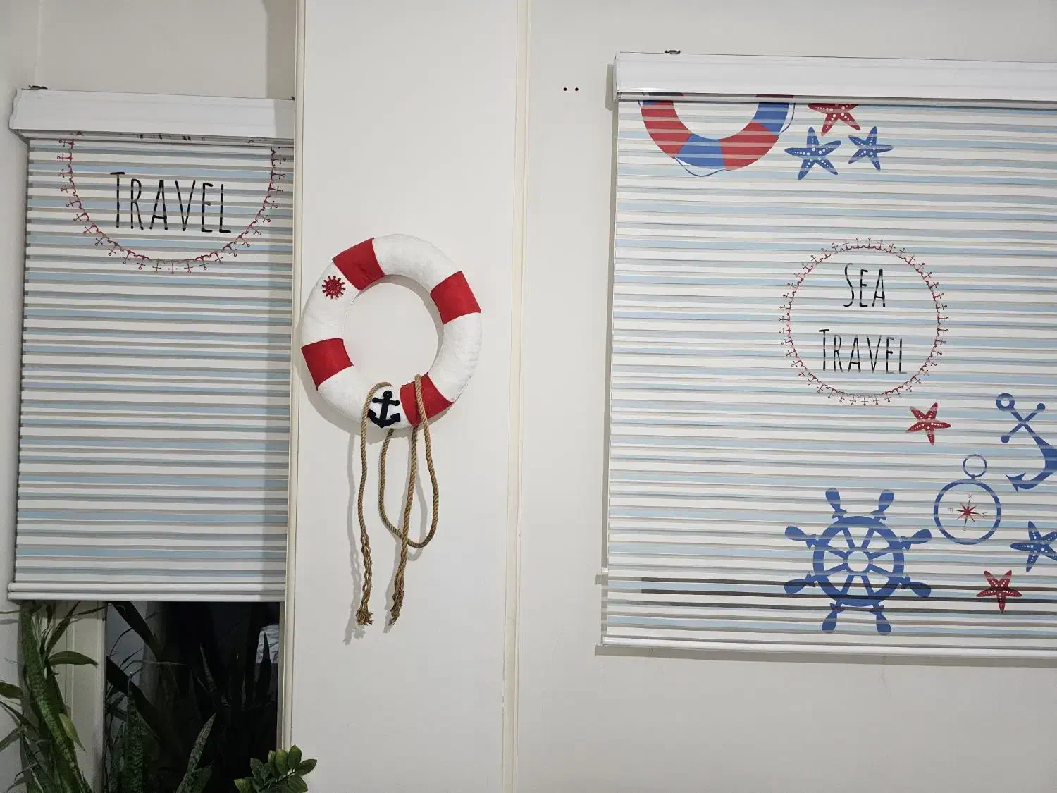 دیوارکوب لاستیک نجات|لوستر و چراغ آویز|رشت, بلوار گیلان|دیوار