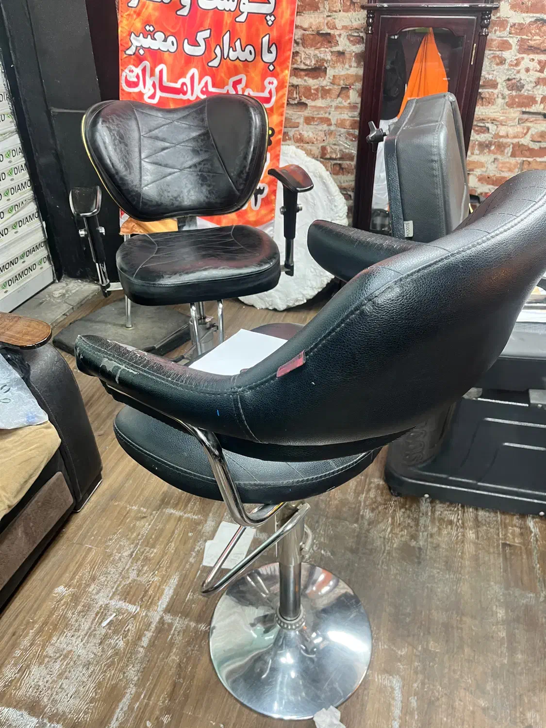 صندلی آرایشگاه|آرایشگاه و سالن‌های زیبایی|ری, دولت‌آباد|دیوار