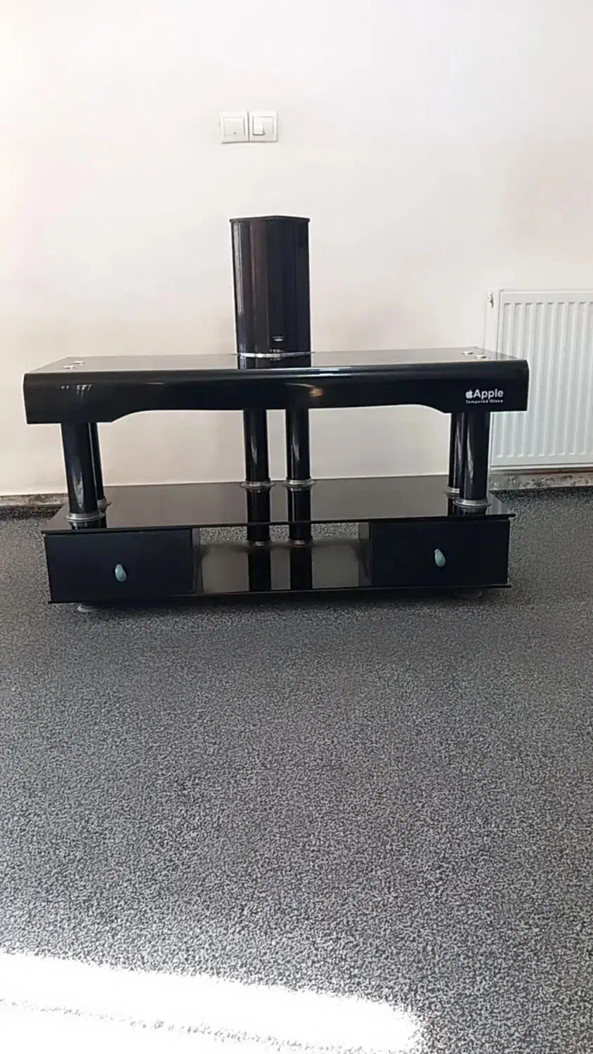 زیرتلویزیونی|میز تلویزیون|آران و بیدگل, |دیوار