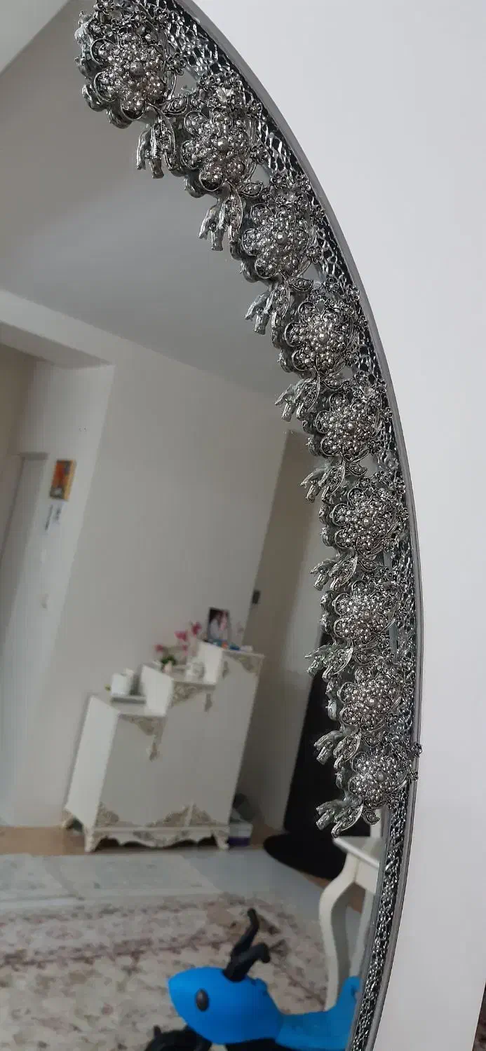 آیینه|آینه|فردیس, شهرک وحدت|دیوار