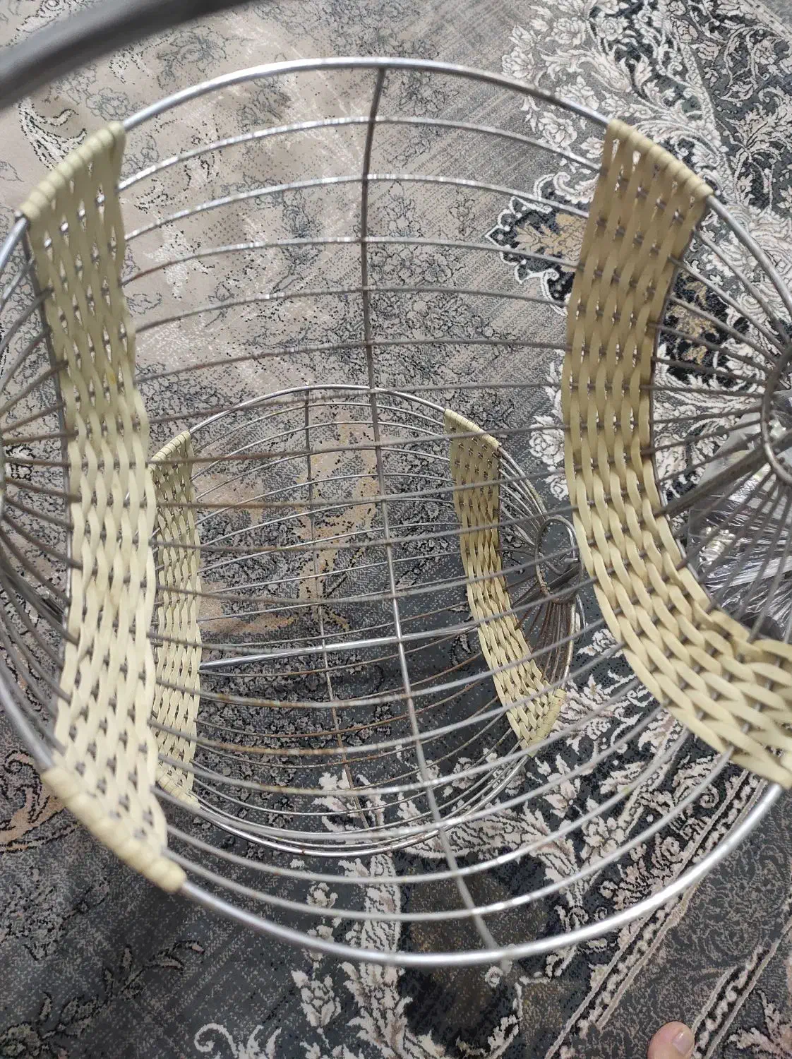 سبد سیب وپیاز استیل|میز و صندلی غذاخوری|تربت‌حیدریه, آغوی|دیوار