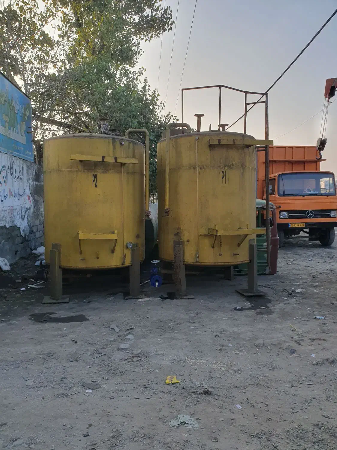 تانکرایستاده|ماشین‌آلات صنعتی|رشت, آتشگاه|دیوار