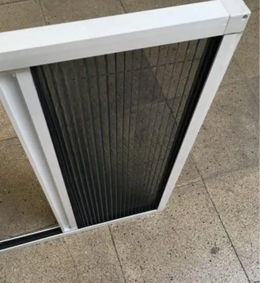 درب و پنجره و شیشه دوجداره|خدمات پیشه و مهارت|ملایر, |دیوار