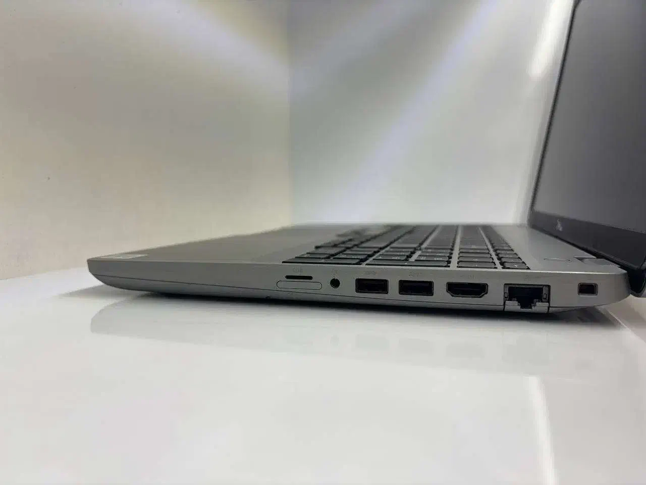 لپتاپ Dell مدل Latitude 5511|رایانه همراه|اندیشه, اندیشه فاز ۳|دیوار