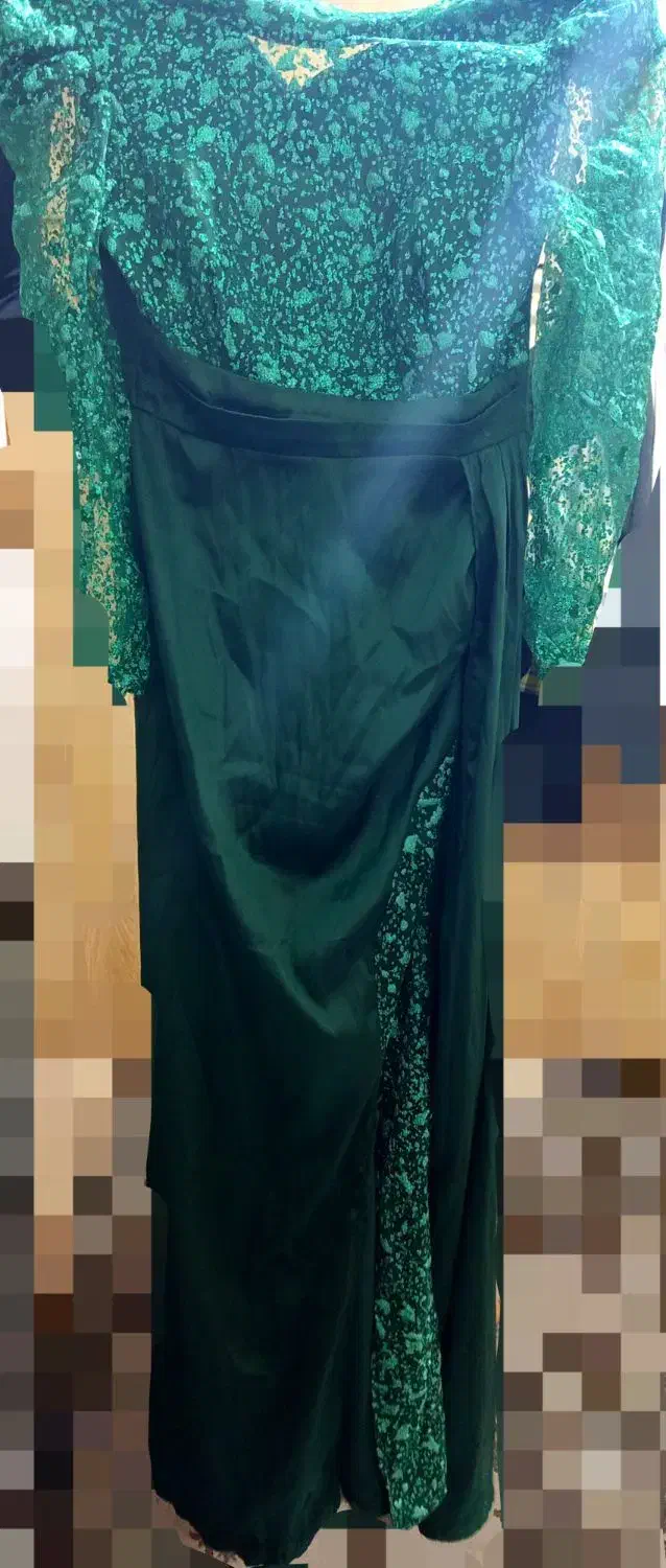 لباس مجلسی|لباس|فولادشهر, B7|دیوار