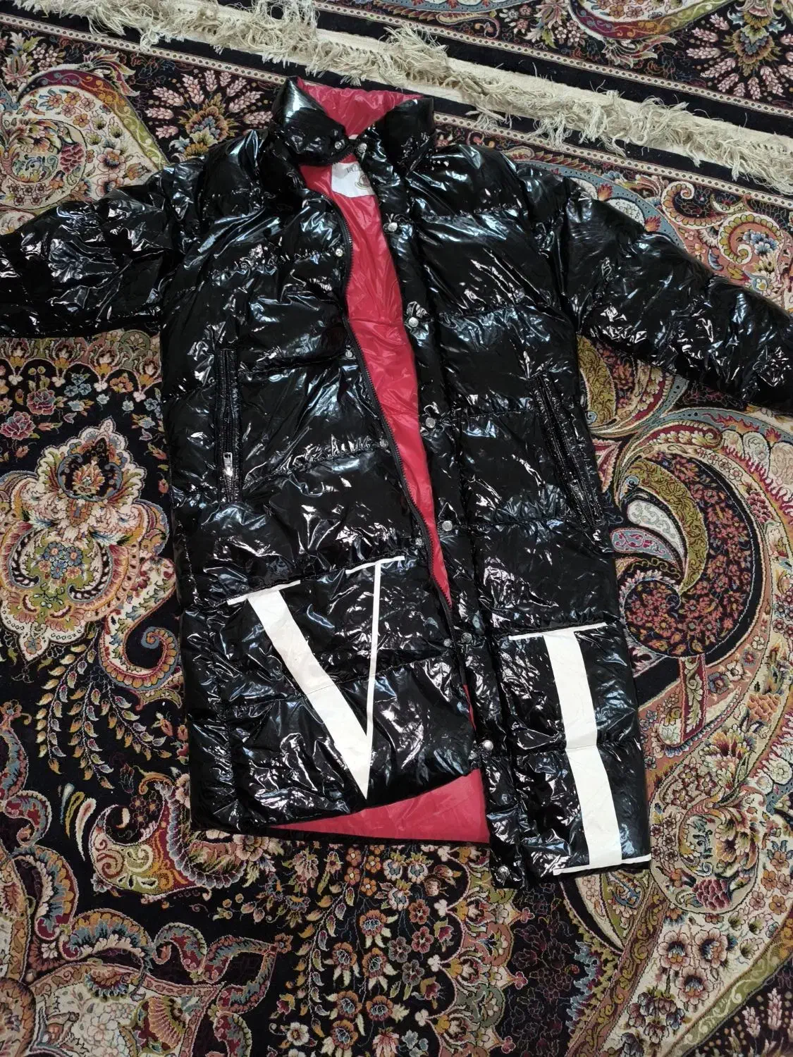 کاپشن نو|لباس|اهواز, سپیدار|دیوار