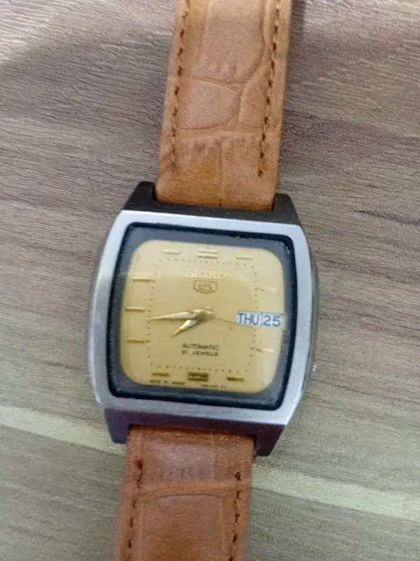 ساعت اتوماتیک|ساعت|قائم‌شهر, |دیوار