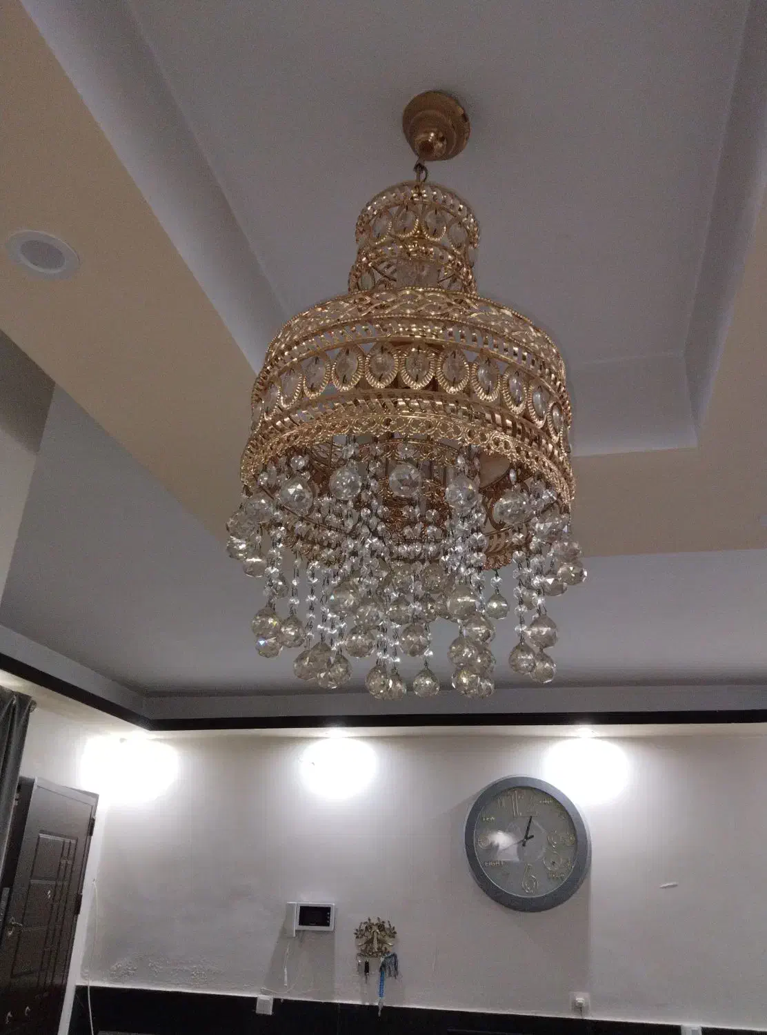 لوستر|لوستر و چراغ آویز|چهارباغ, |دیوار