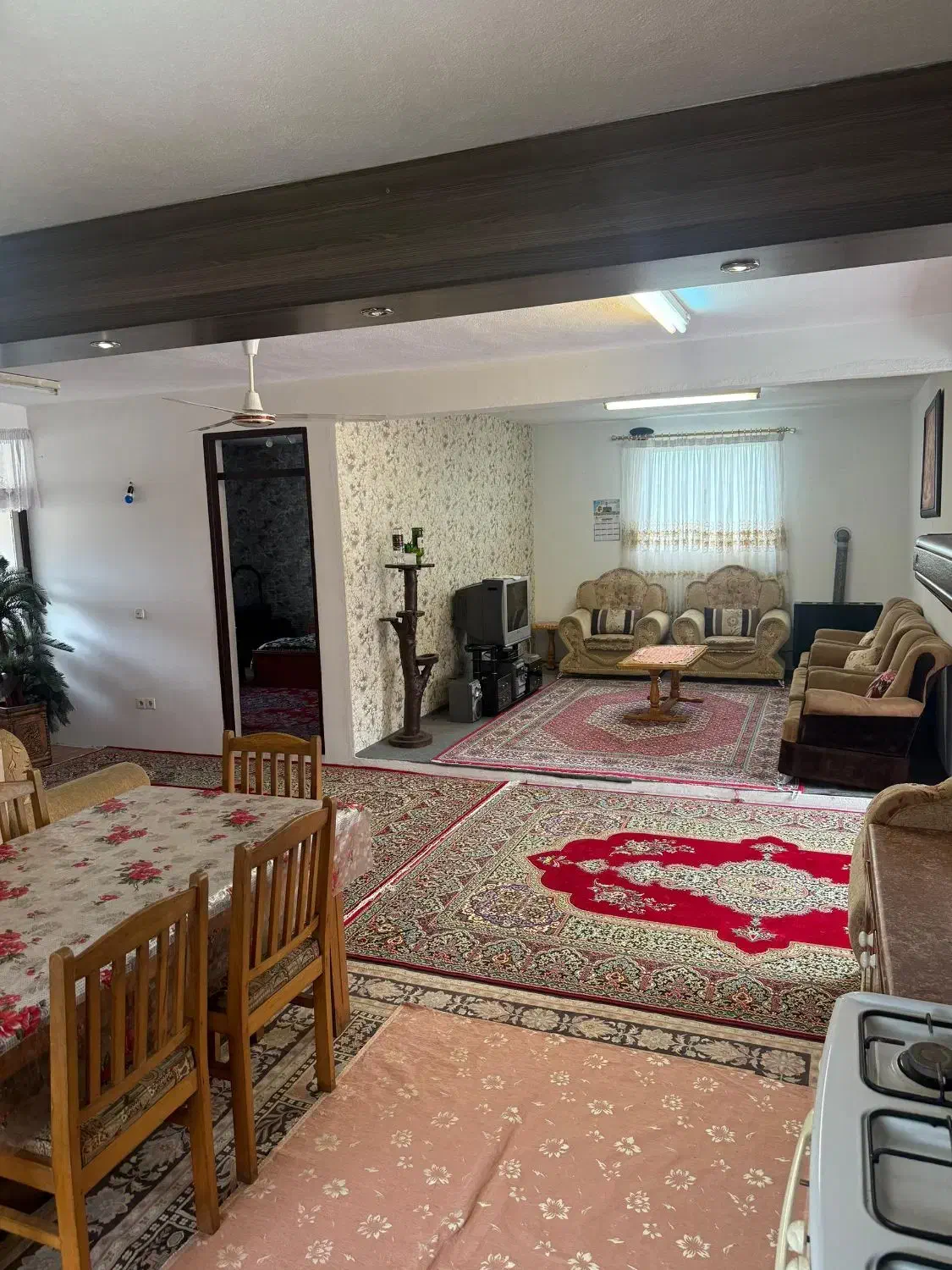 اجاره روزانه ویلا 2خوابه 120متری و 1خوابه 65متری|اجارهٔ کوتاه‌مدت ویلا و باغ|بندر انزلی, ساحل قو|دیوار