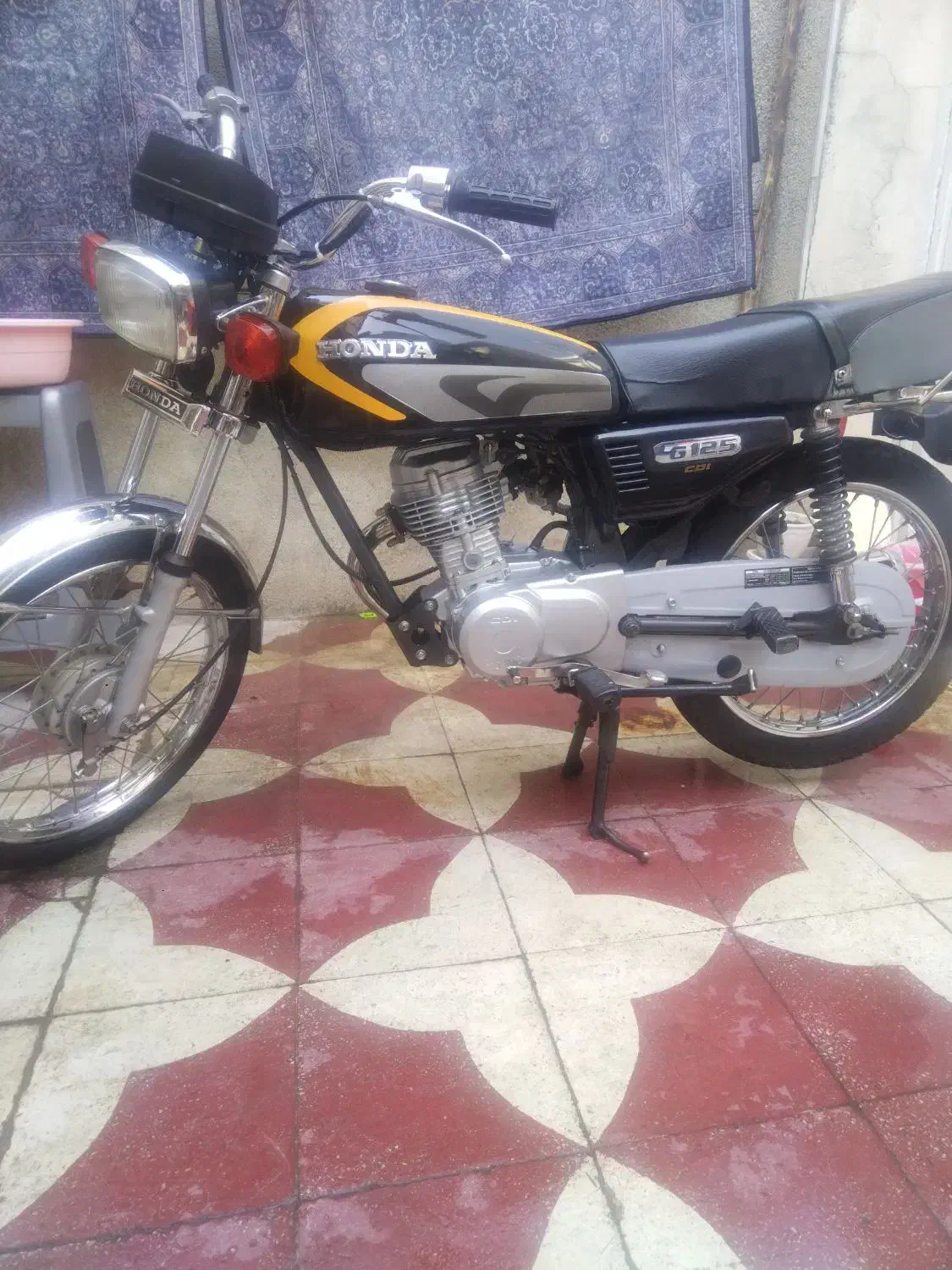 هوندا 125 فروش فوری|موتورسیکلت|شیراز, دباغ خانه|دیوار