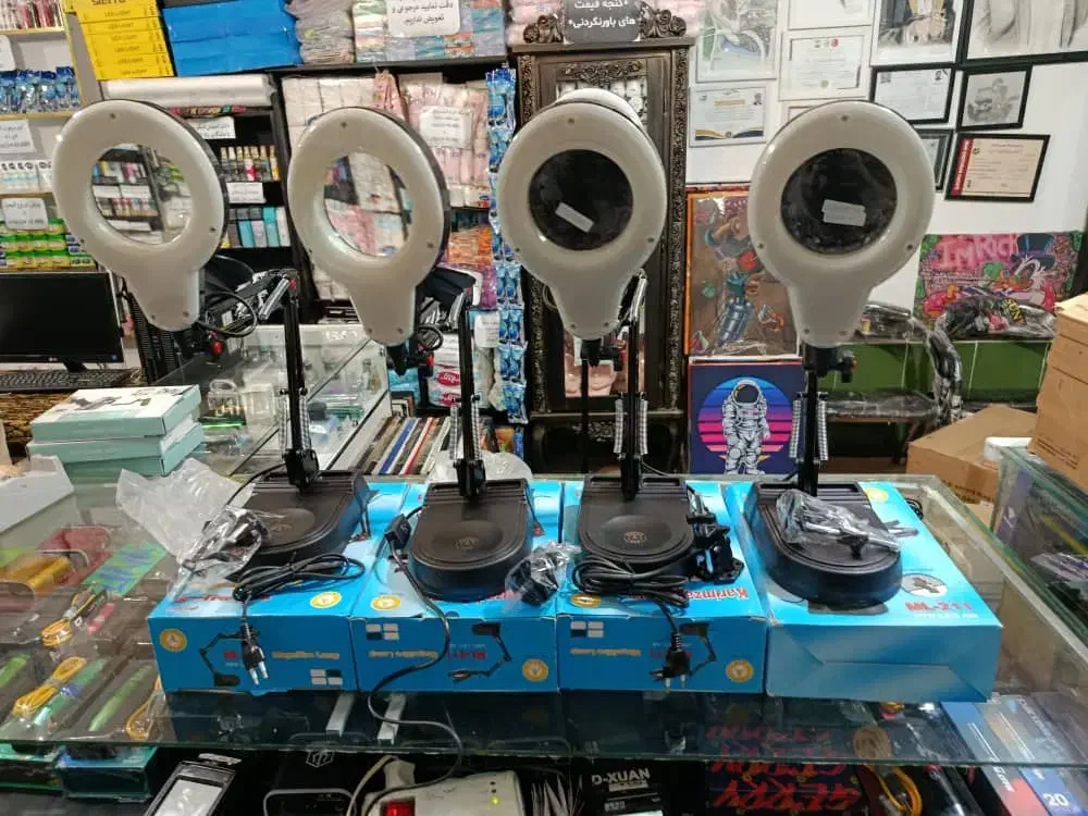 لوپ شرکتی چراغ مطالعه ذره بینی ال ای دی دار رومیزی|لامپ و چراغ|مشهد, مقدم|دیوار