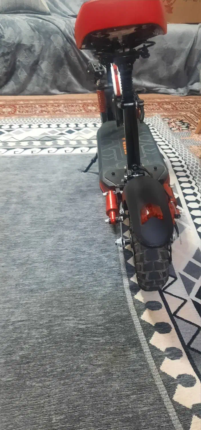 اسکوتر برقی در حد نو|دوچرخه، اسکیت، اسکوتر|جم, |دیوار